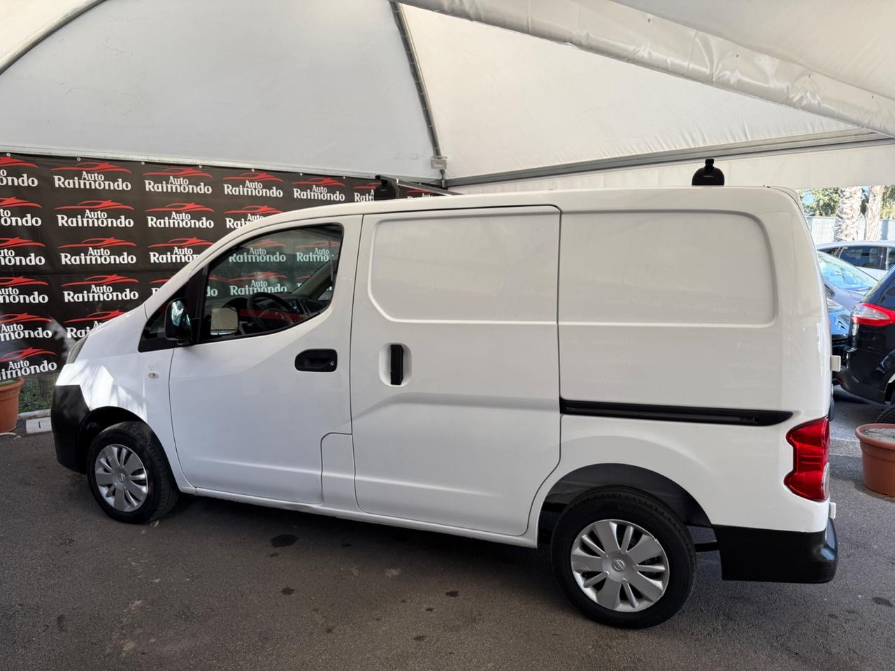 Nissan NV 200 1.5 Diesel Doppia porta laterale