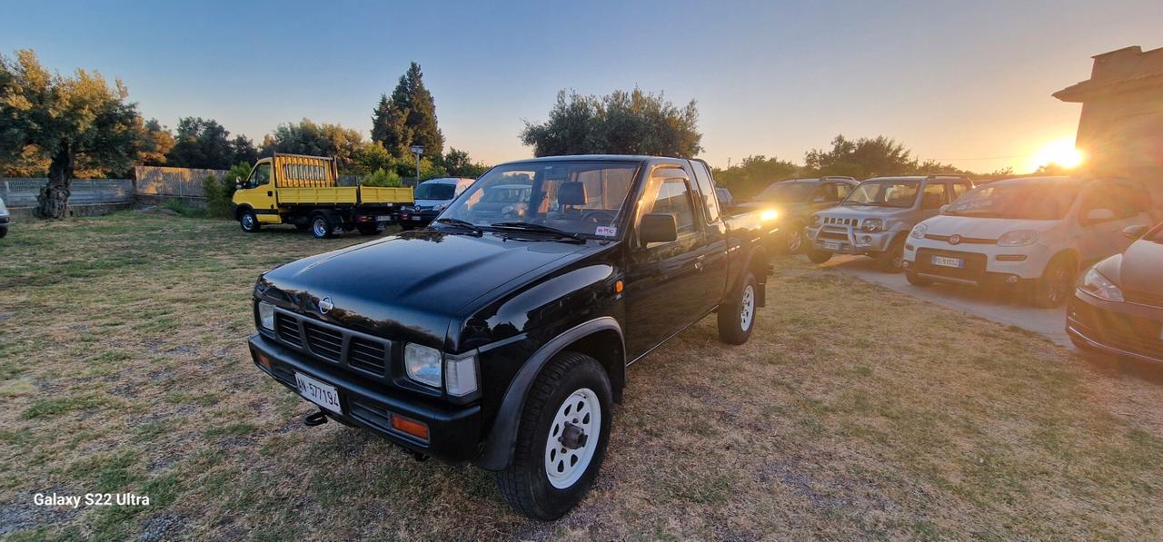 Nissan King Cab 2.5 1992