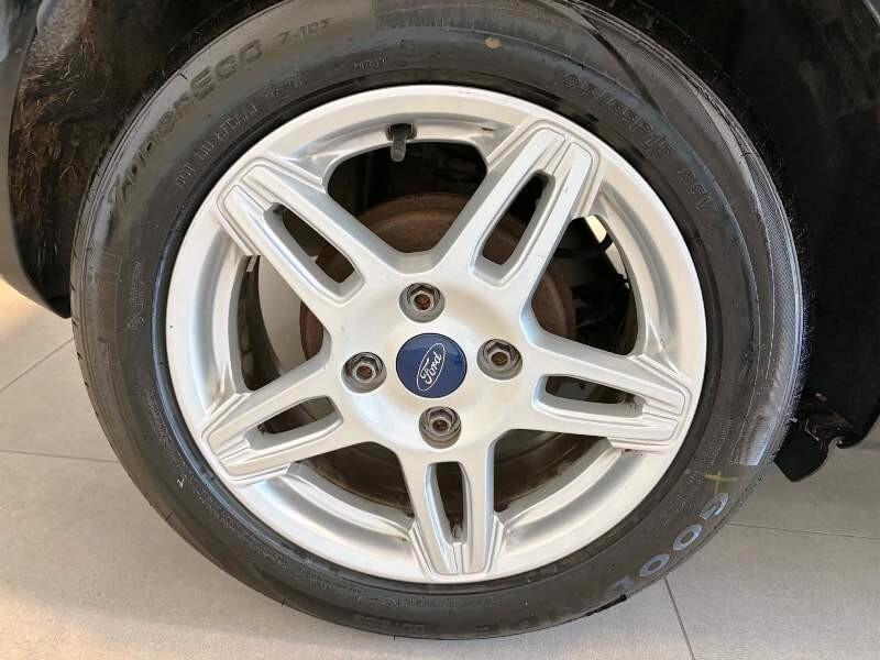 Ford Fiesta 1.5 TDCi 75 CV Titanium