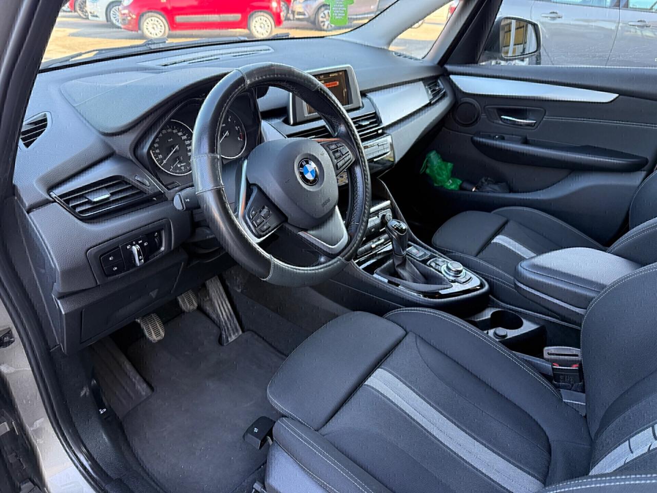 Bmw 2er Active Tourer 218d Active Tourer Luxury