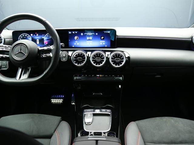 MERCEDES-BENZ A 180 Automatic AMG Line Extra