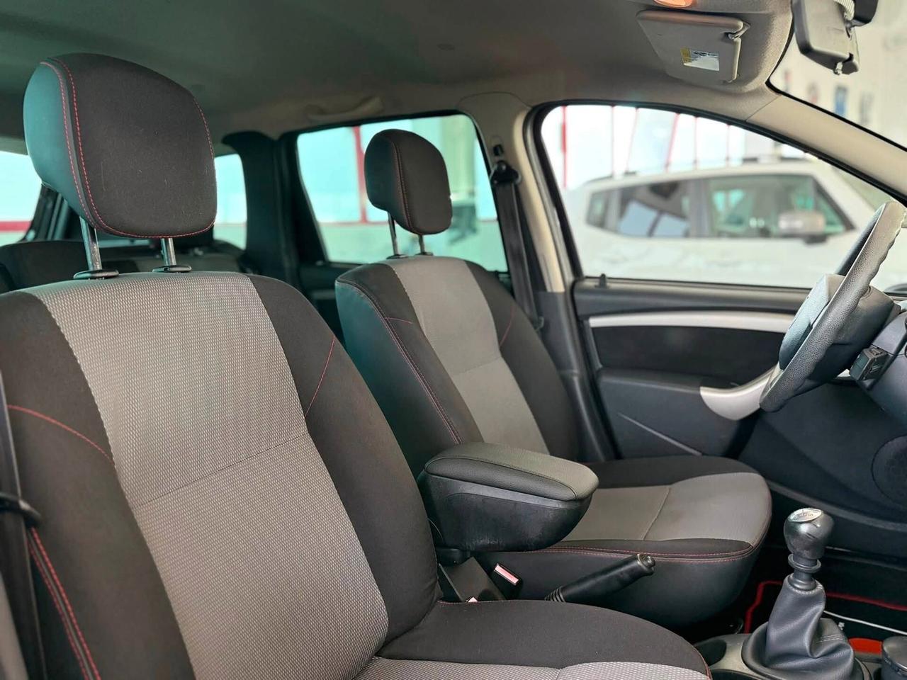 Dacia Duster 1.5 dci 110cv Prestige 2013