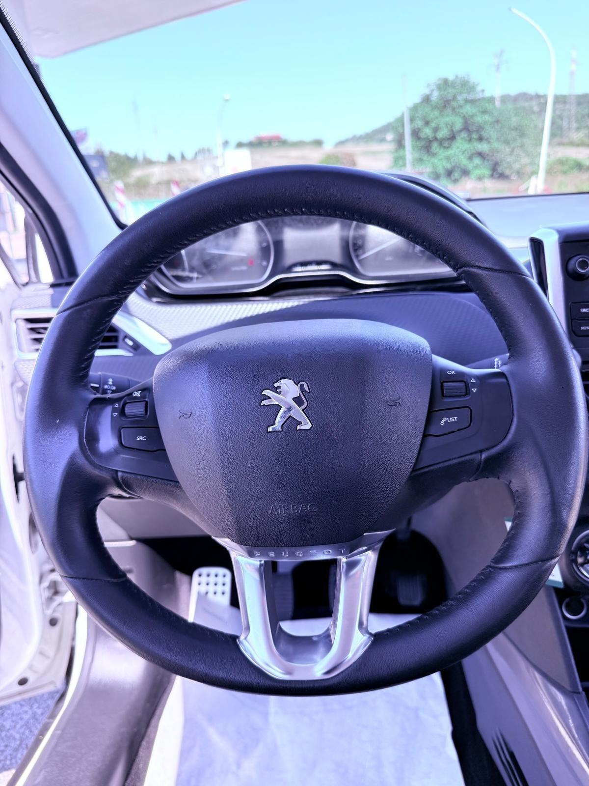 Peugeot 2008 BlueHDi 75 Active