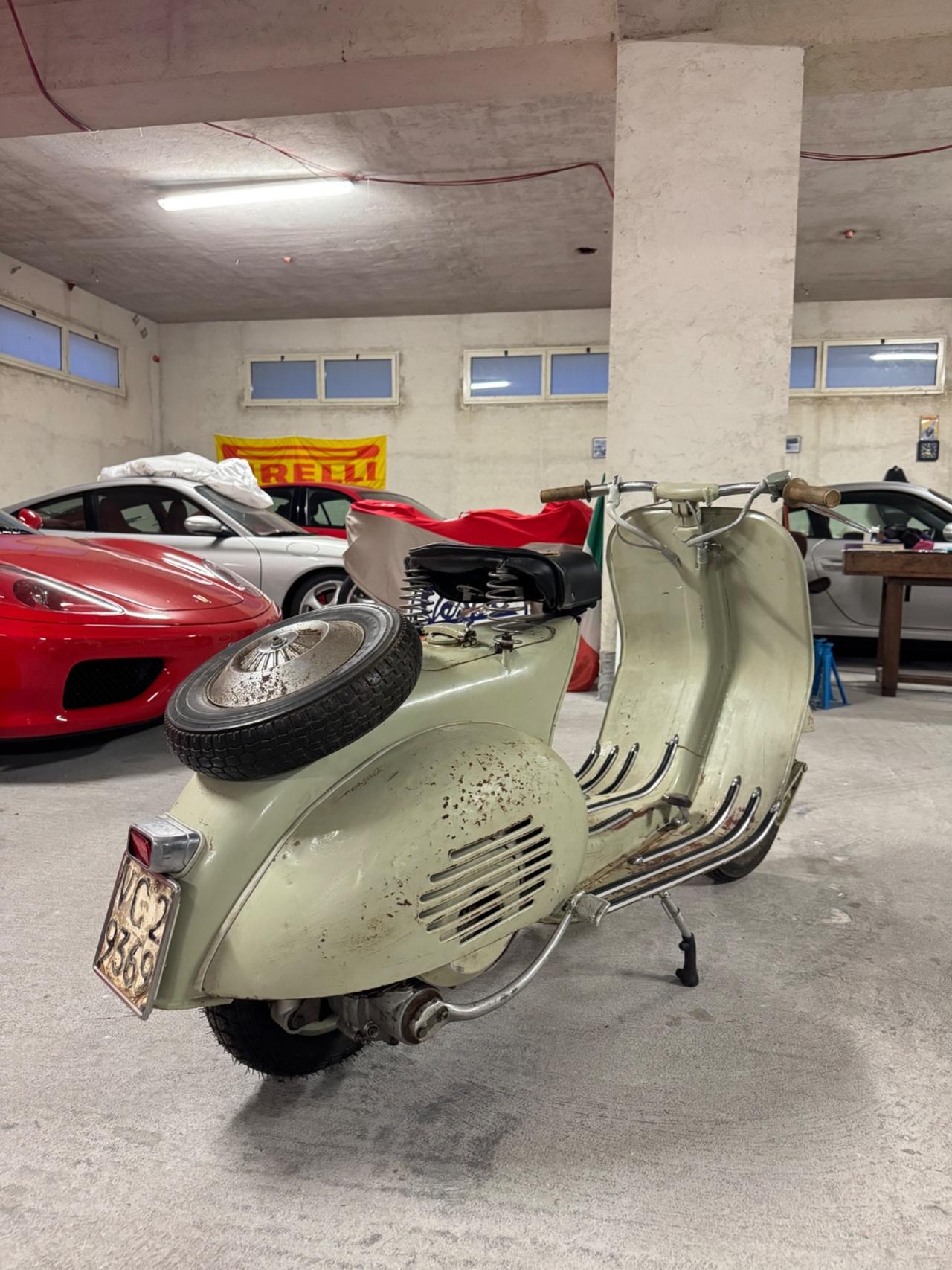 Piaggio Vespa 125 faro basso VM2T CONSERVATA