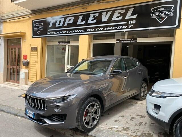 Maserati Levante V6 Diesel 275 CV AWD Granlusso
