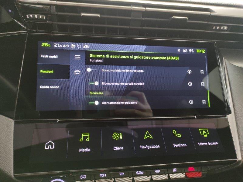 PEUGEOT 408 - 408 Hybrid 136 e-DCS6 GT