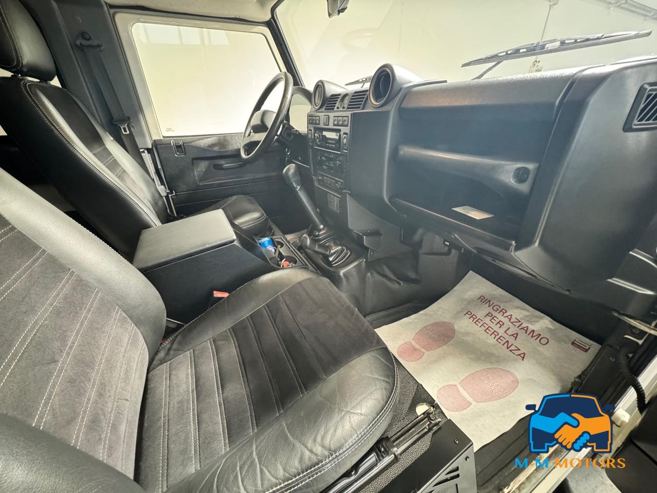 Land Rover Defender 90 SW Defender 90 2.4 td S SW