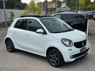 Smart ForFour 70 1.0 Passion LED NAV 2018