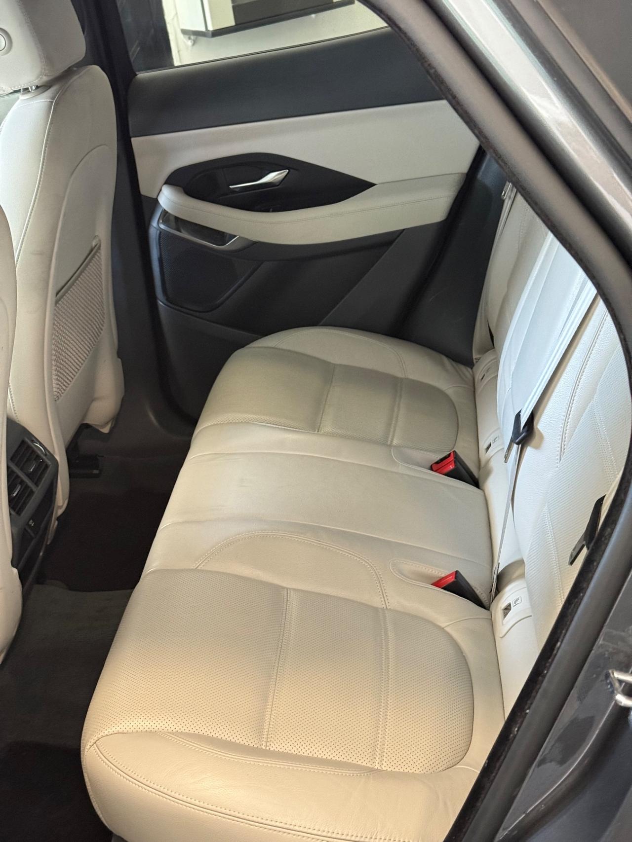 Jaguar E-Pace 2.0D 150 CV AWD aut. R-Dynamic S