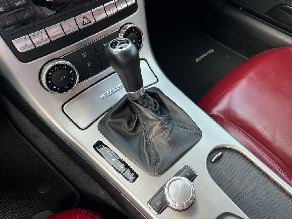 Mercedes-Benz SLK 200 CGI Premium AMG