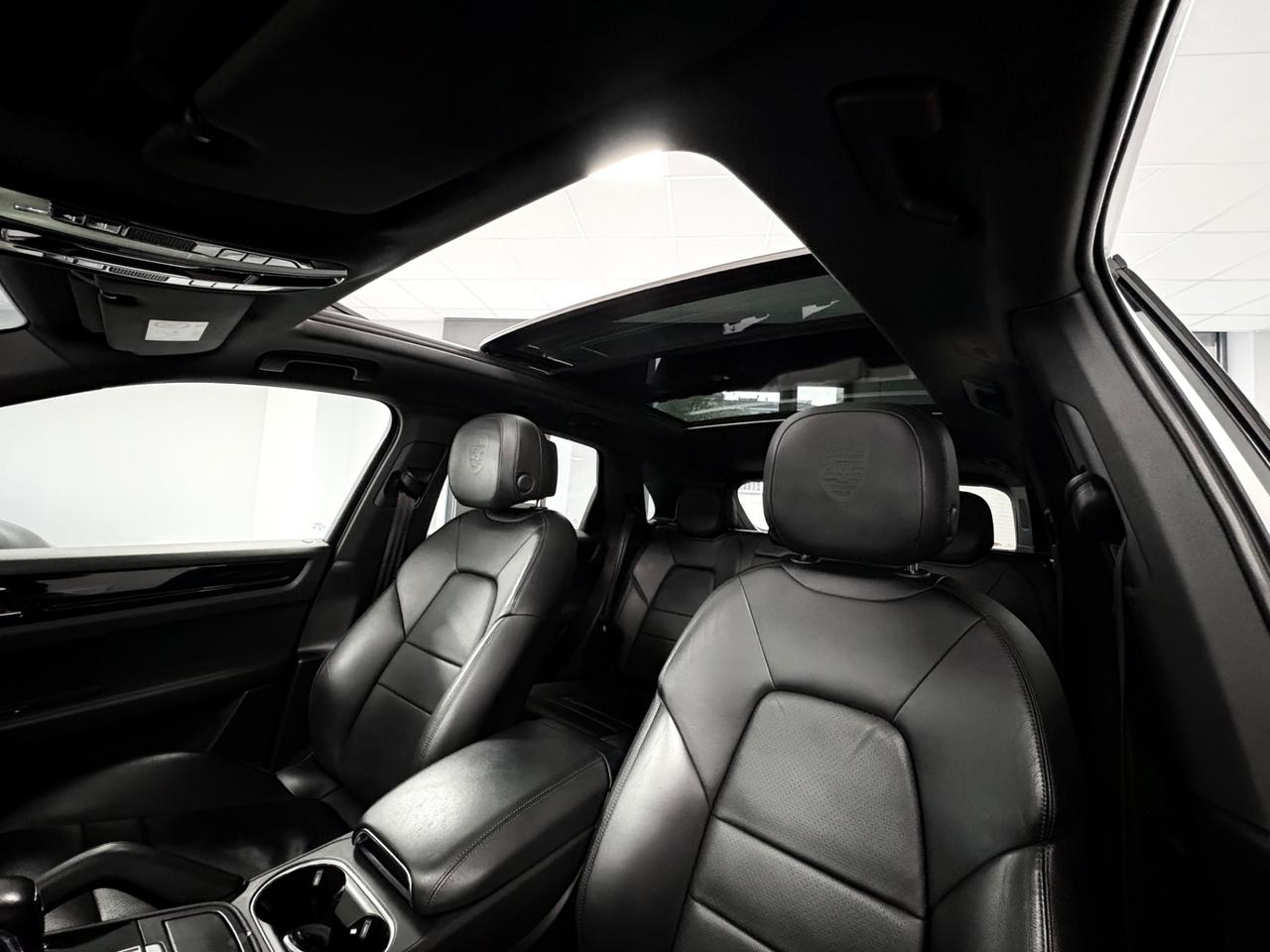 Porsche Cayenne 3.0 Hybrid 340cv 2020 km 91000