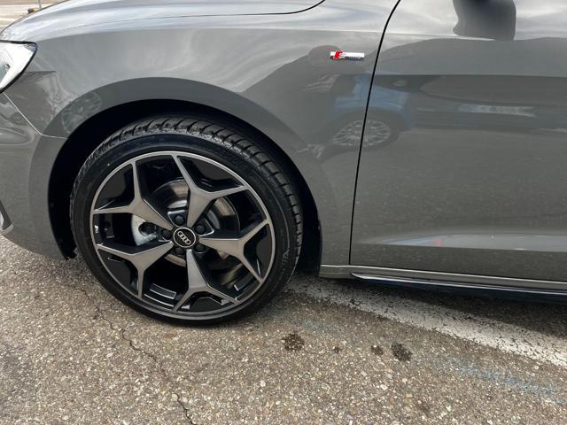 AUDI A1 SPB 30 TFSI S tronic Identity Black Nuova