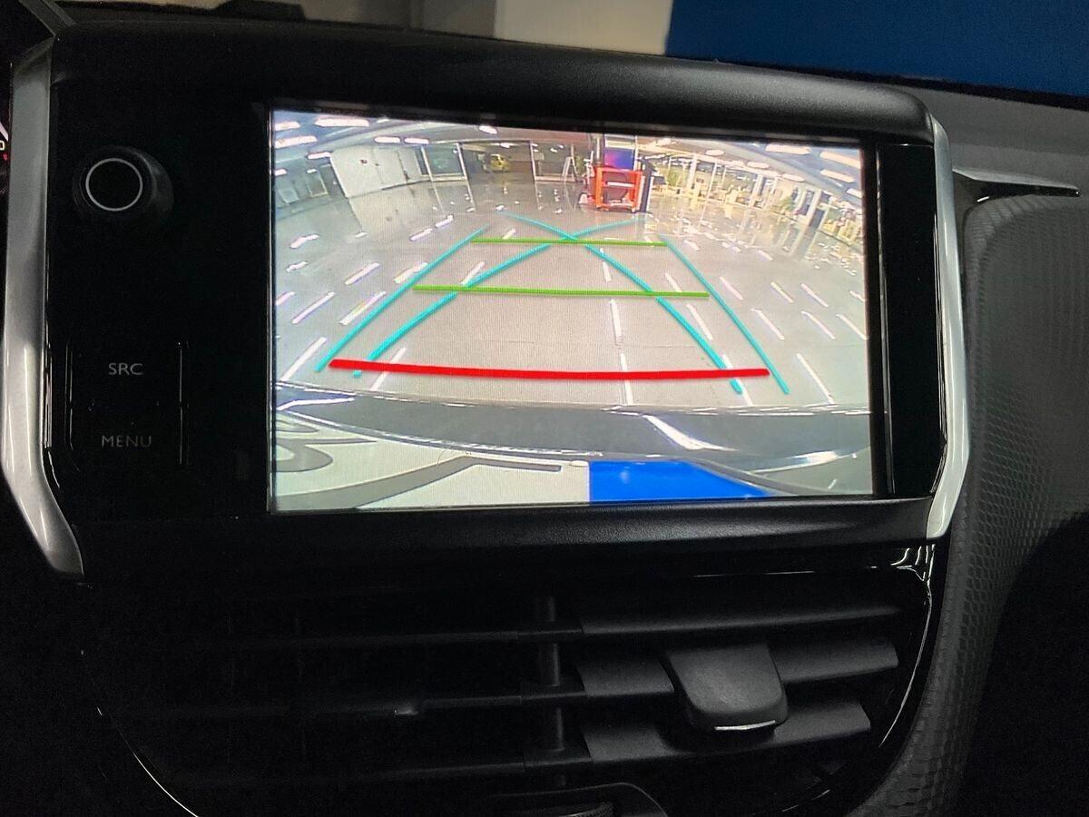 Peugeot 208 PureTech 82 5p. GPL Allure