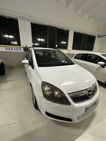 Opel Zafira 1.9 16V CDTI 150CV Cosmo