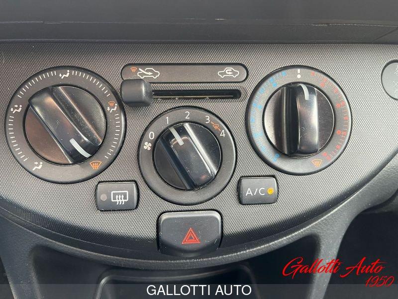 Nissan Note Note 1.4 16v Acenta