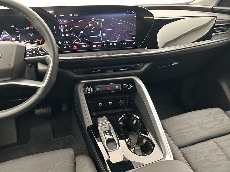 Audi Q5 Sportback TFSI 150kW quattro S tronic Business Advanced LED MATRIX CAMERA