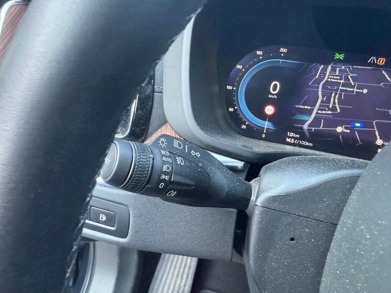 Volvo XC60 T6 Recharge Plug-in Hybrid AWD automatico Ultimate