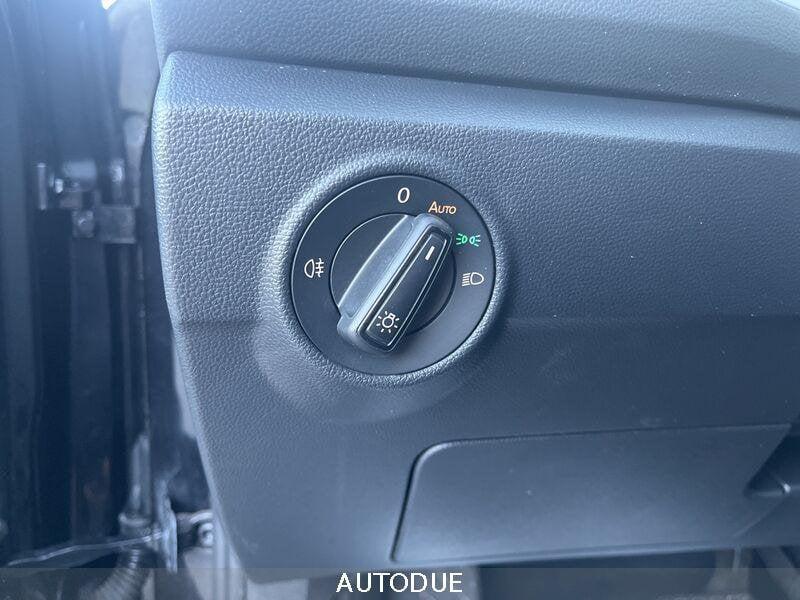 Volkswagen T-Roc I 2022 2.0 tdi Life 150cv dsg