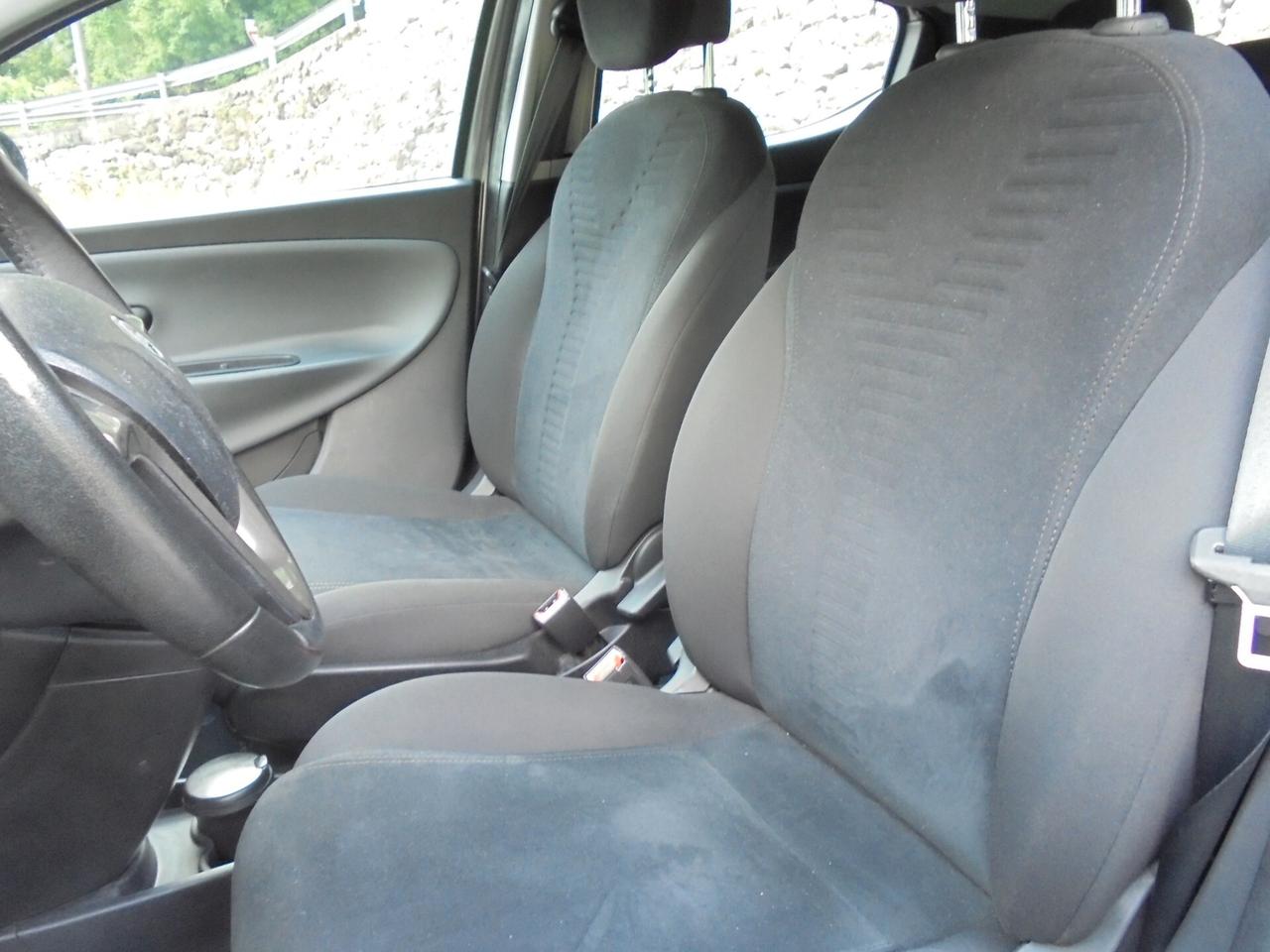 LANCIA YPSILON 1.2 GOLD 5P UNIPROPRIETARIO- NEOPATENTATI-