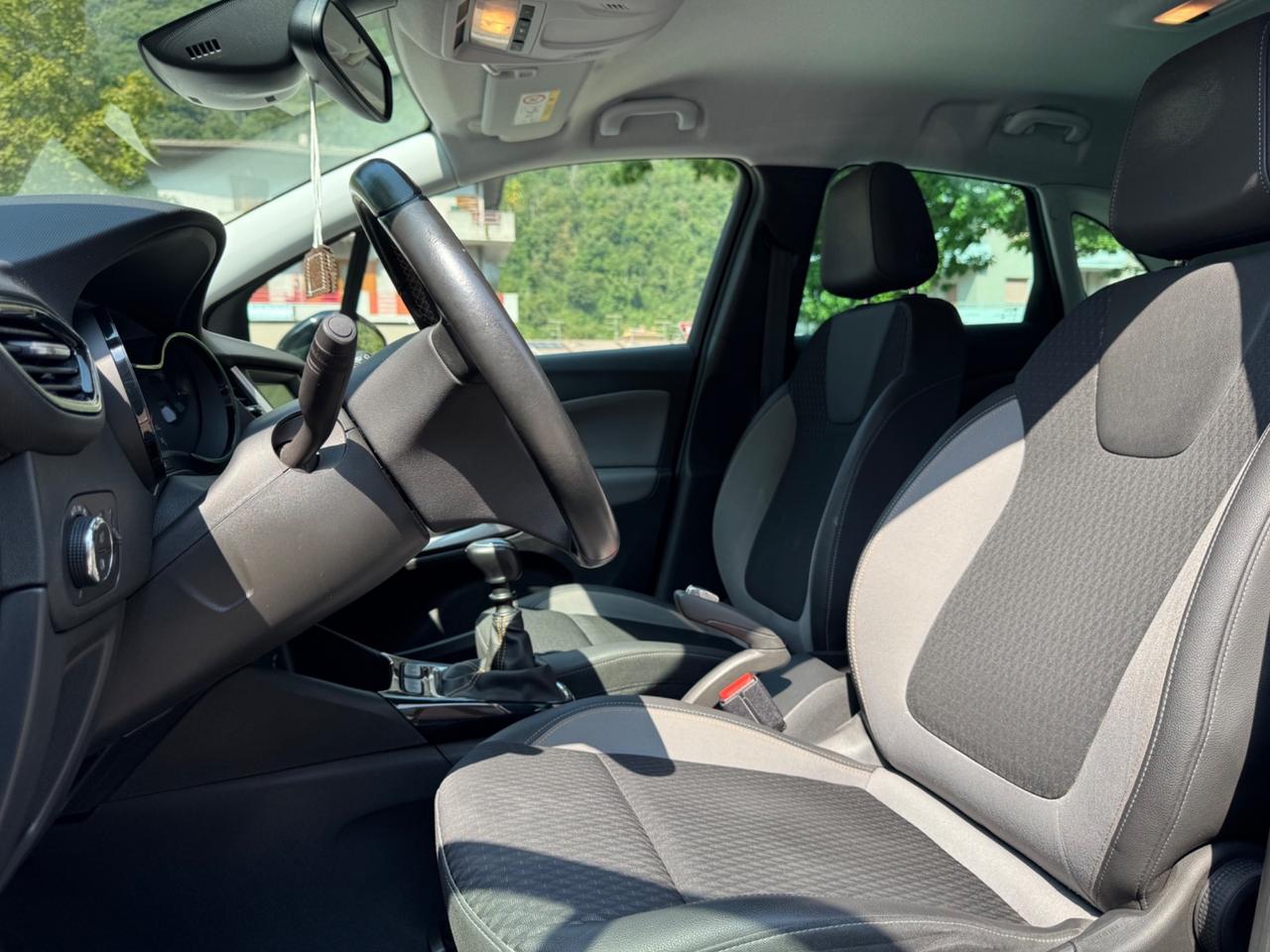 Opel Crossland X TAGLIANDTA - CON SOLI 63.000KM