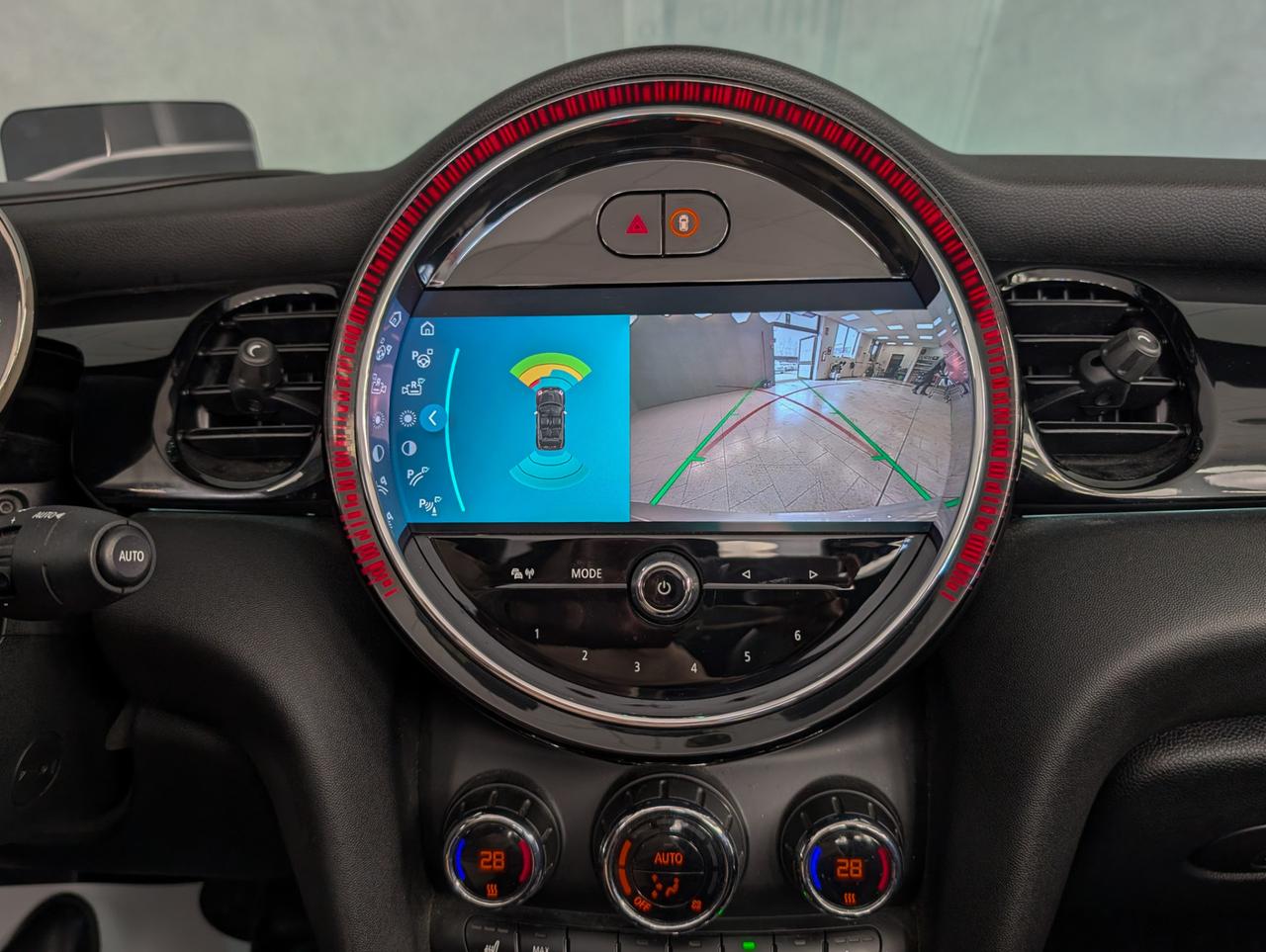 Mini Cooper Cabrio 1.5 Cooper Premium Plus