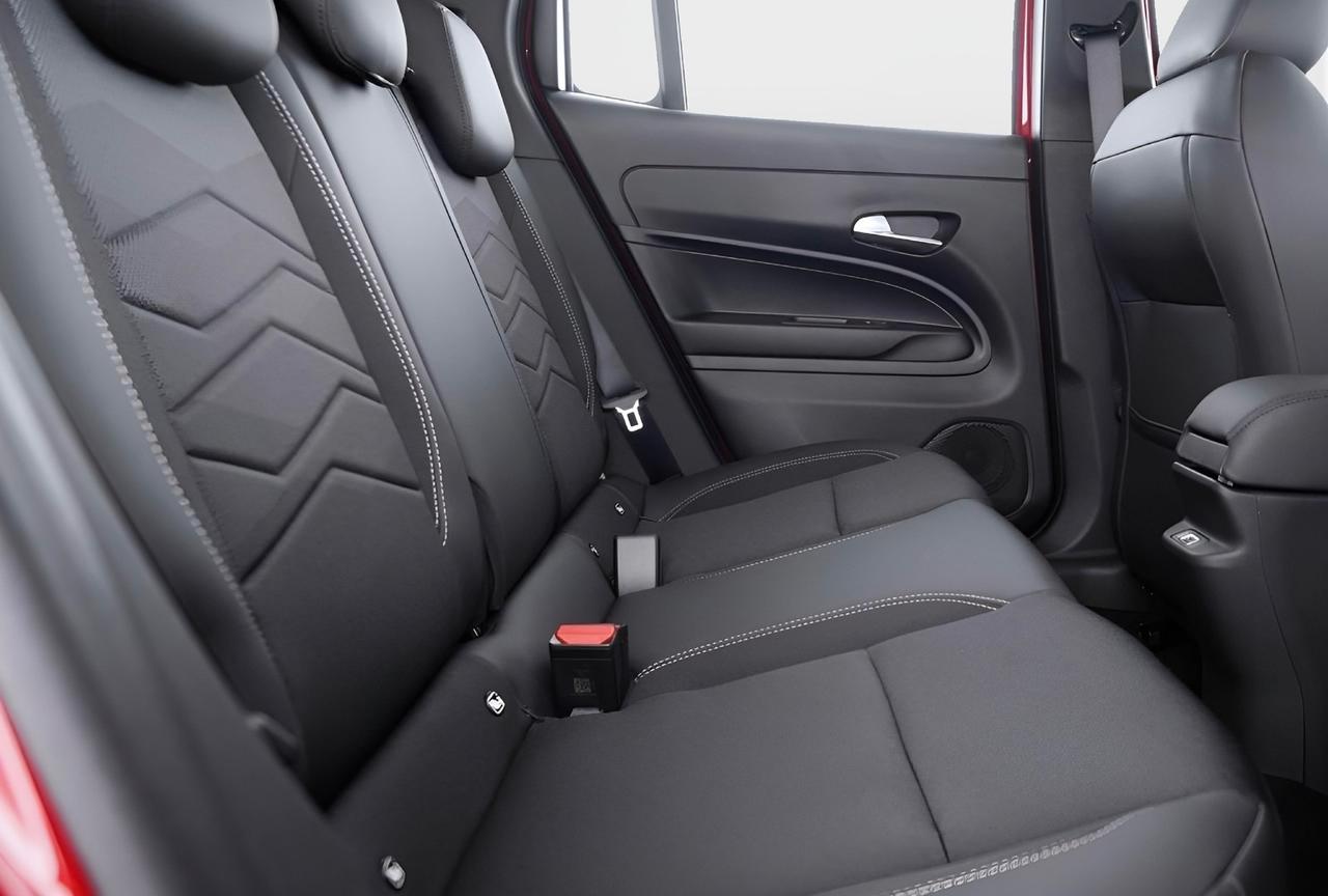 Jeep Avenger 1.2 Turbo 100 CV LONGITUDE KM 0 VARI COLORI