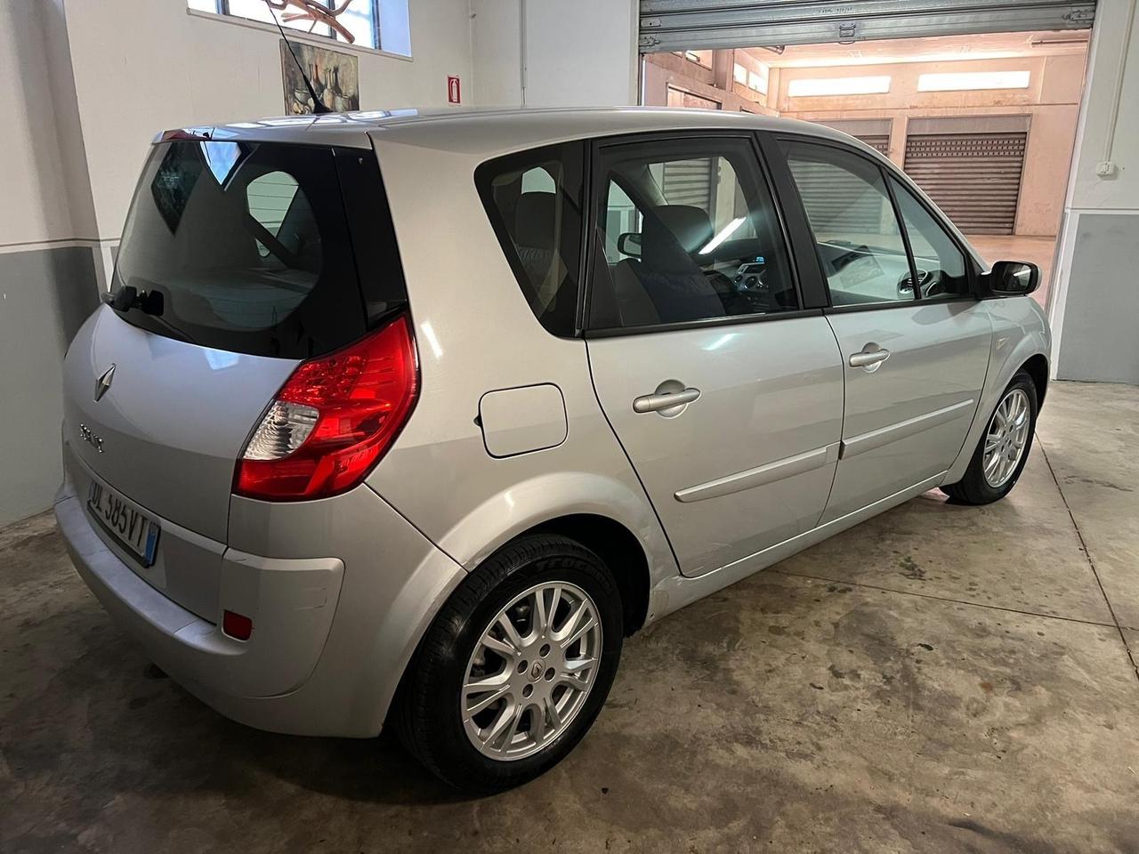 Renault Scénic 1.6 16V GPL Conto vendita