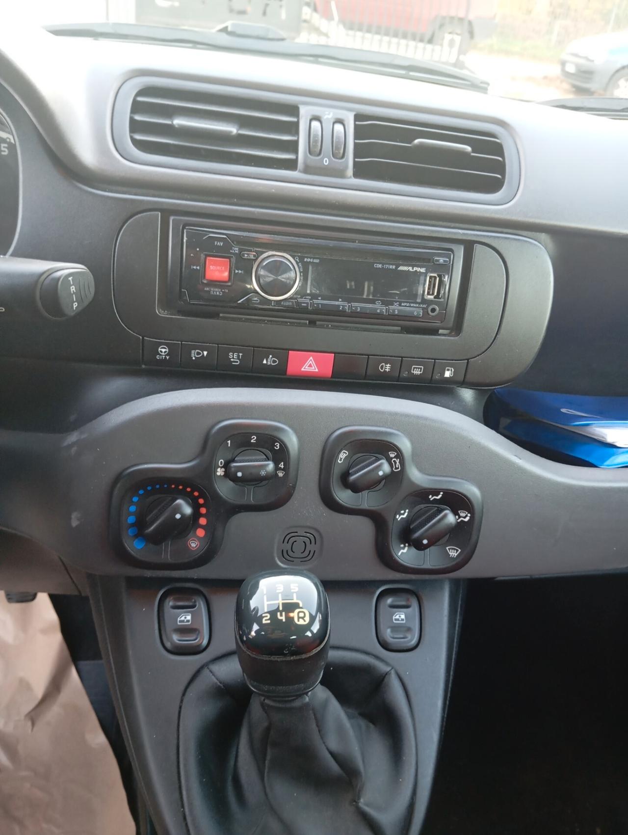 Fiat Panda 0.9 TwinAir Turbo Natural Power Lounge