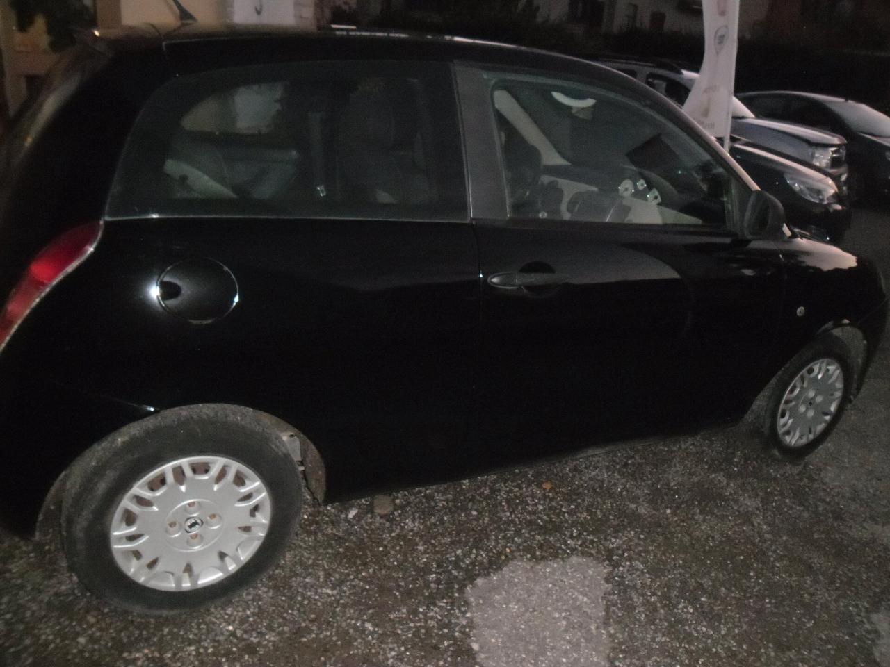 Lancia Ypsilon 1.3 Multijet 16V Argento