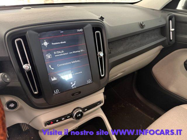 VOLVO XC40 D3 150 CV Business prezzo reale