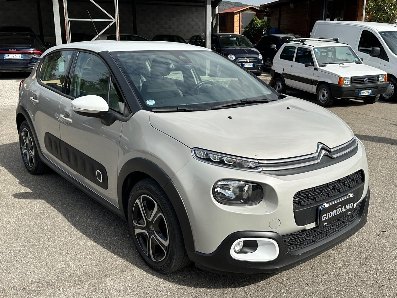 Citroen C3 1.6 BlueHDi 75 cv S&S Shine