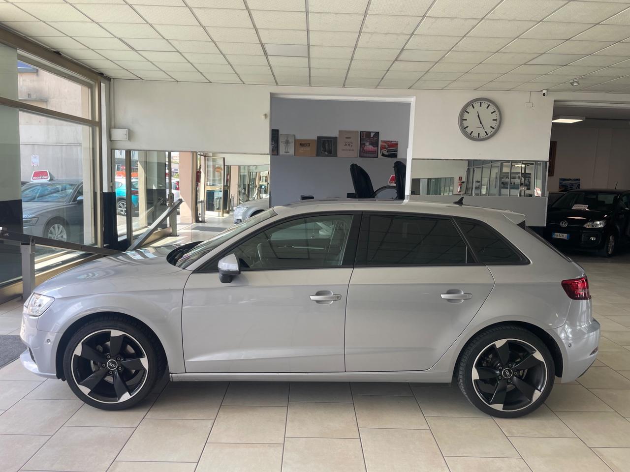 Audi A3 SPB 30 TFSI Sport - Nessun vincolo -