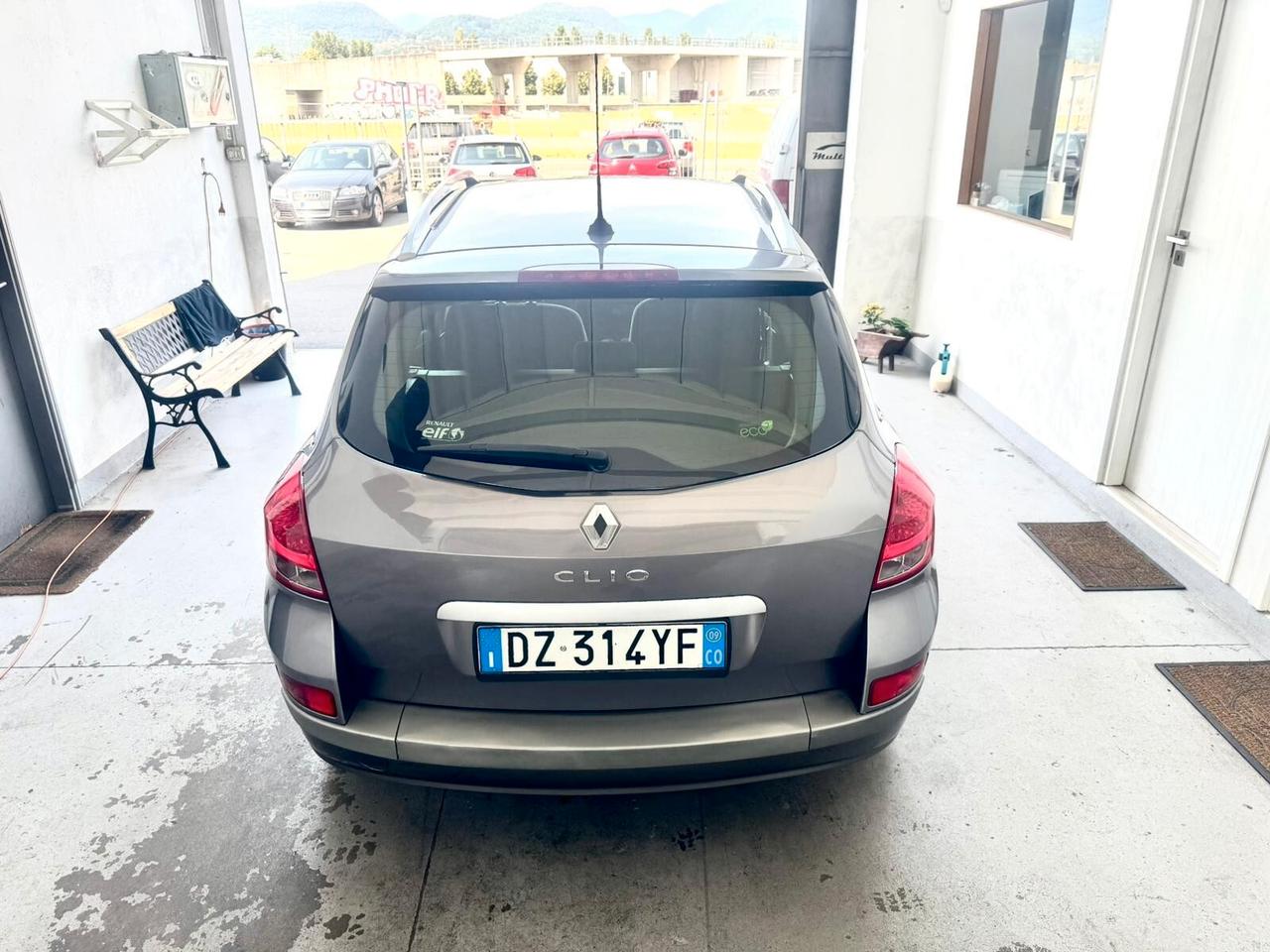 Renault Clio 1.2 16V 5 porte Dynamique