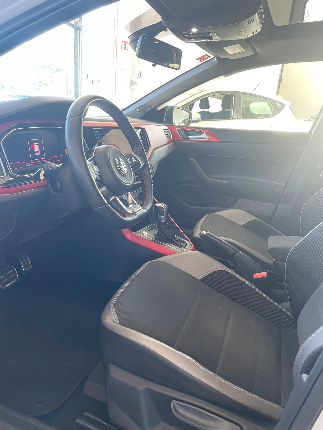 Volkswagen Polo 2.0 TSI DSG GTI BlueMotion Technology