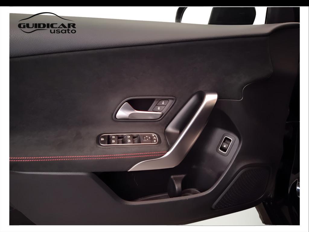 Mercedes-Benz Classe A - W177 2018 - A 250 e phev (eq-power) Premium auto