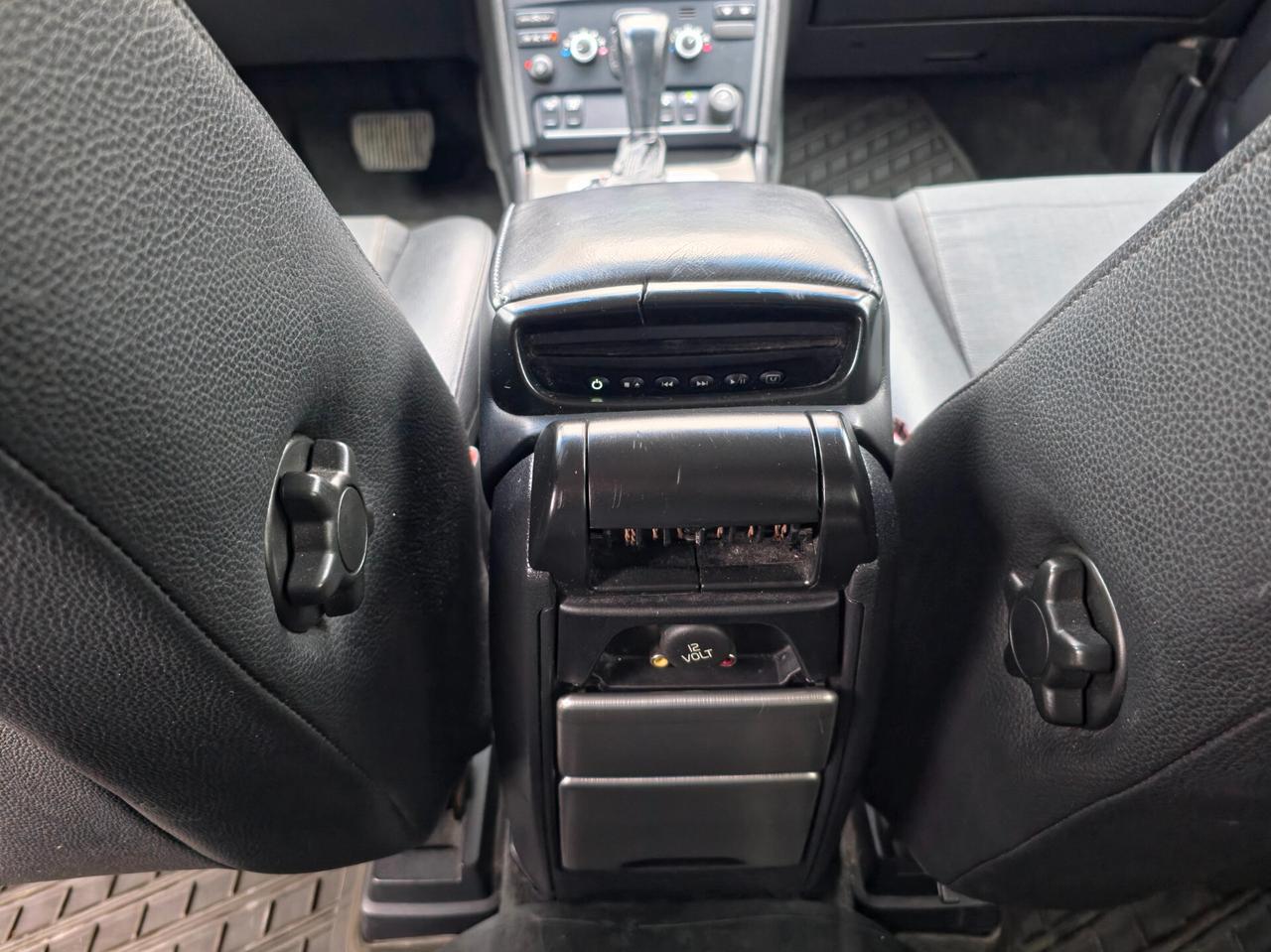 Volvo XC 90 XC90 D5 AWD Geartronic Executive 2010-E4 Automatico 7Posti