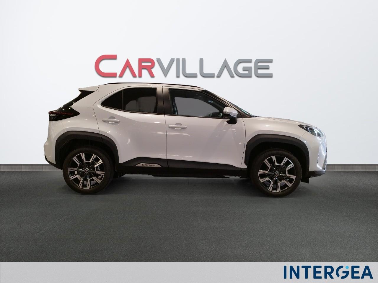 TOYOTA Yaris Cross 1.5h Lounge fwd 130cv e-cvt