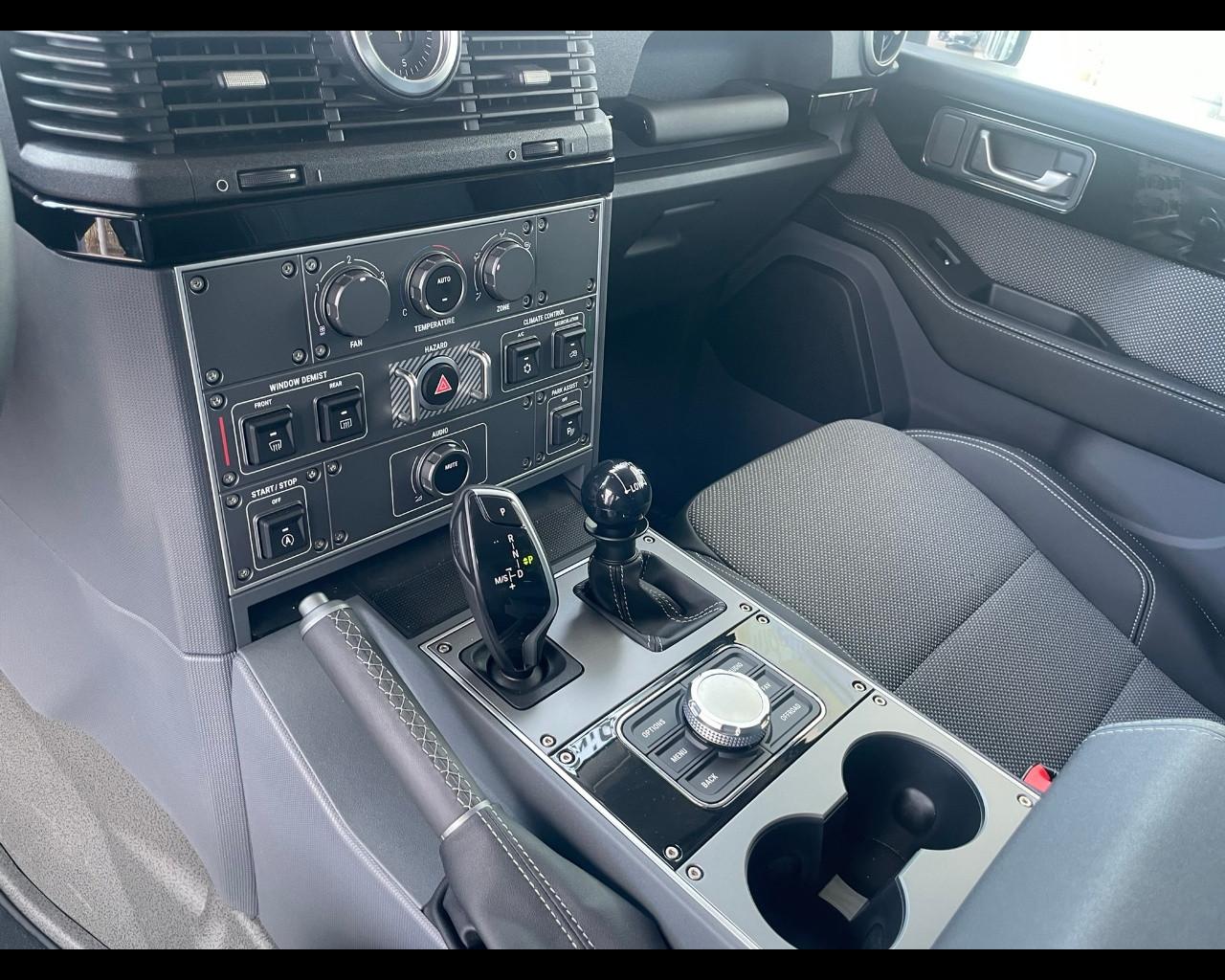 INEOS Station Wagon Trialmaster - Motore BMW 3.0L Turbo Diesel, 6 cilindri in linea