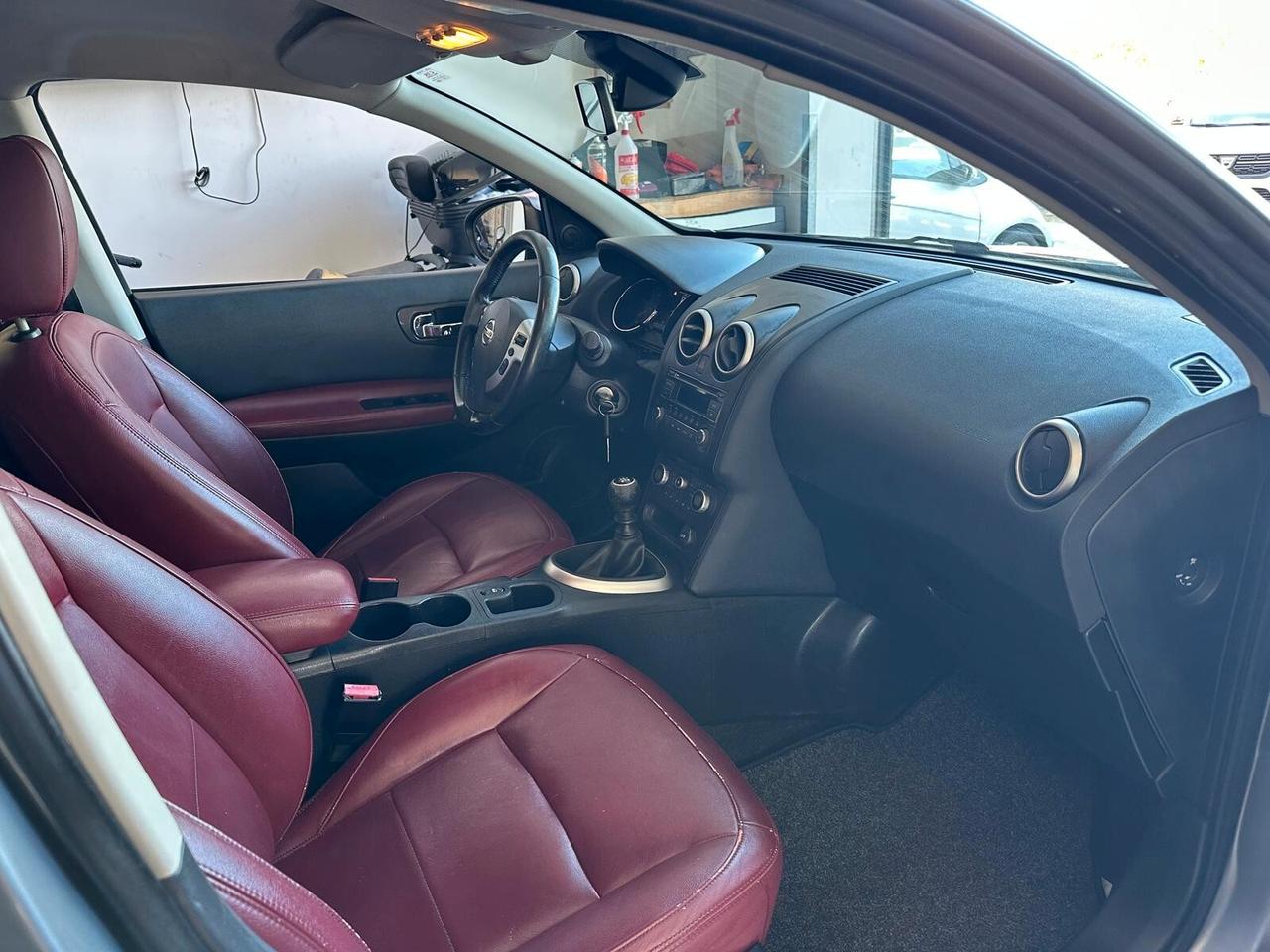 Nissan Qashqai 1.5 dCi DPF Tekna