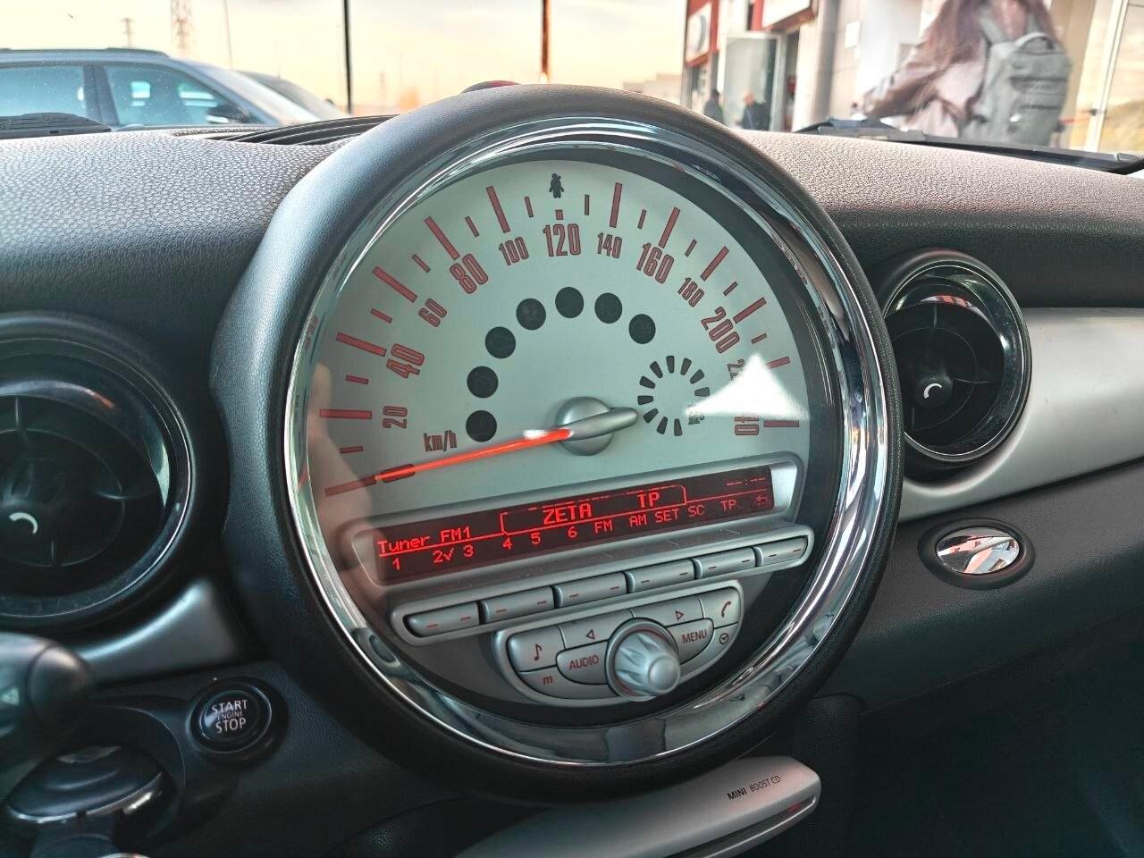 MINI Mini 3ª serie (R56) Mini 1.4 16V One Chili