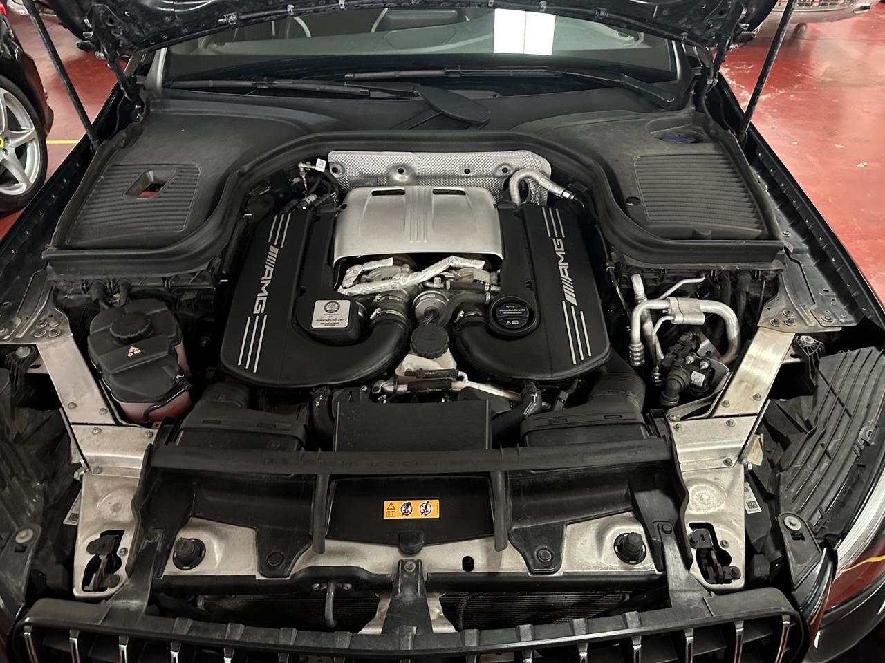 Mercedes-benz GLC 63 AMG V8 PERFORMANTE