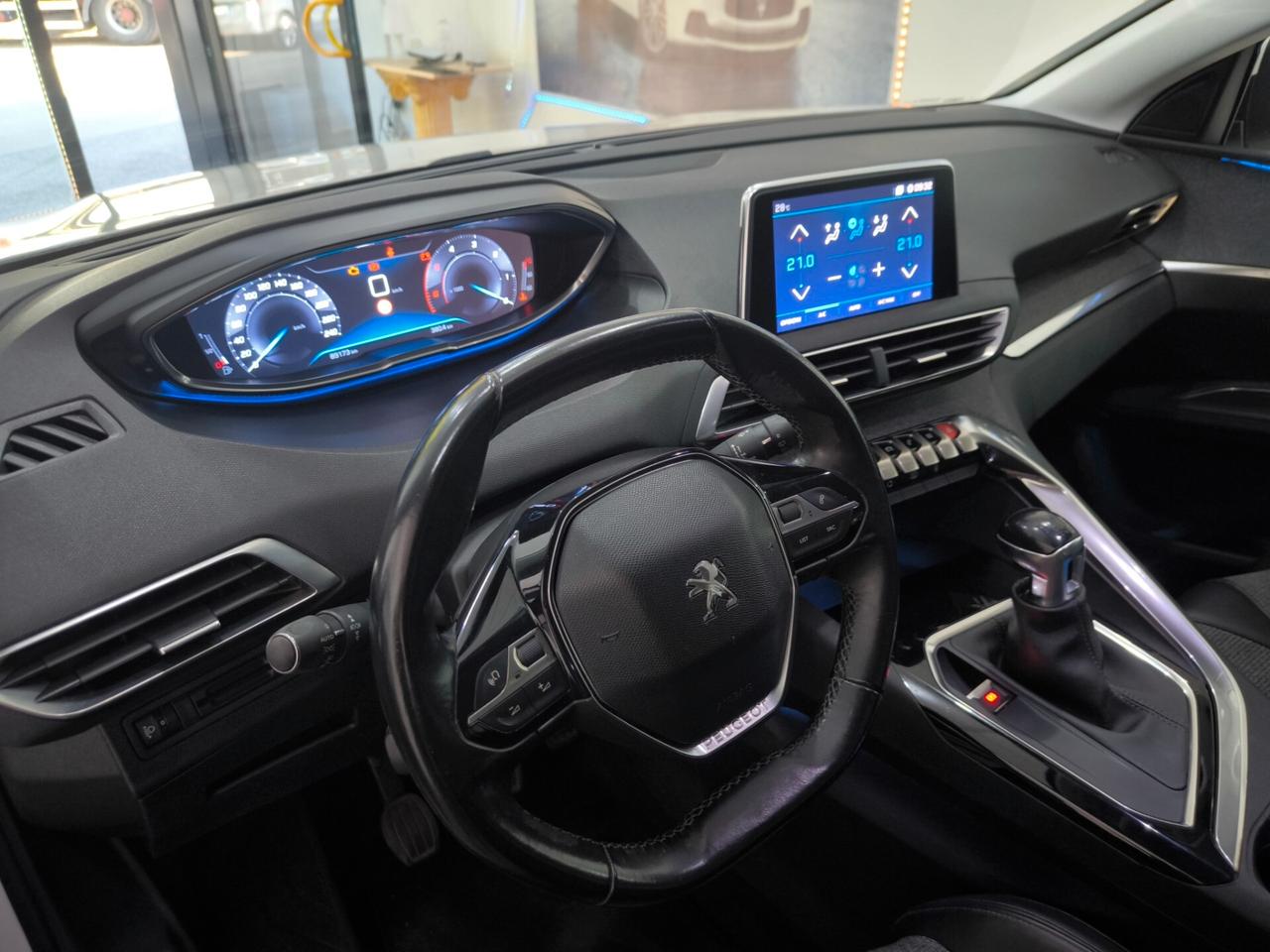 Peugeot 5008 BlueHDi 120 S&S Allure