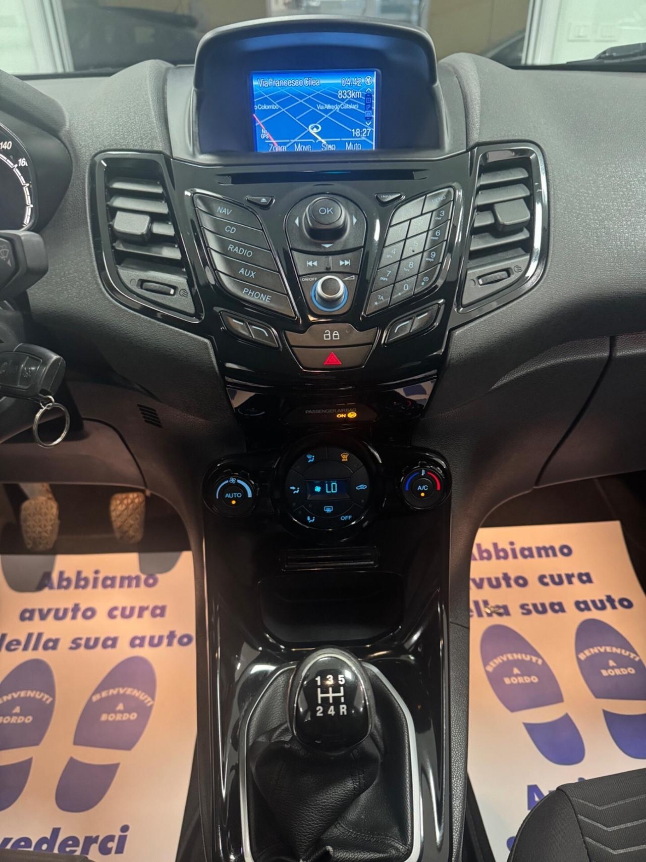 Ford Fiesta 1.5 TDCi 75CV 5 porte Titanium