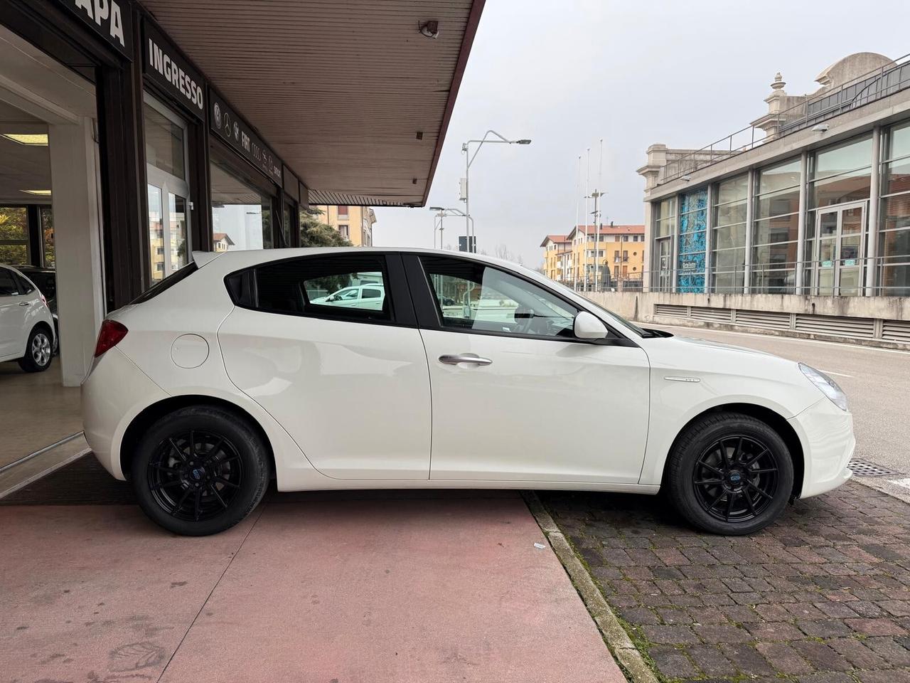 Alfa Romeo Giulietta 1.4 Turbo 105 CV Progression