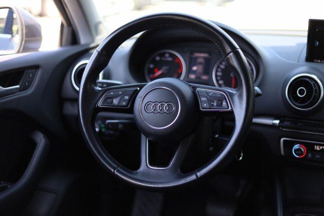 AUDI A3 SPB 1.6 TDI S tronic Business