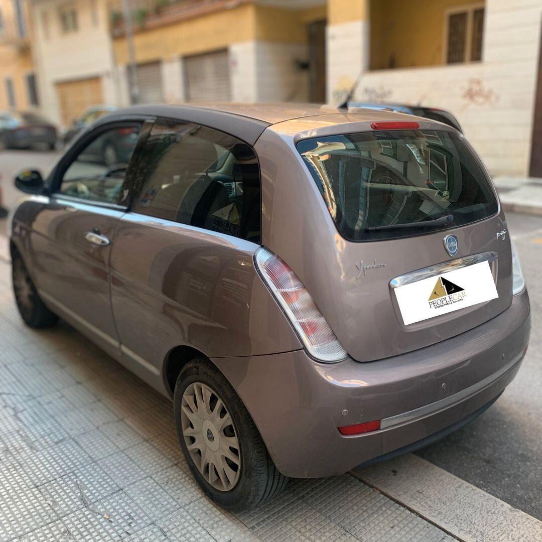 Lancia Ypsilon 1.3 MJT **cambio automatico**