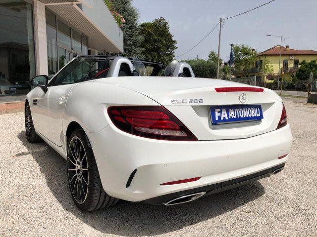 MERCEDES-BENZ SLC 200 AMG LINE