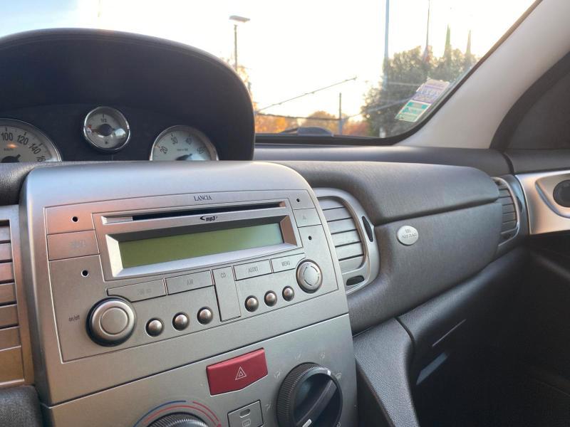 Lancia Ypsilon 3 Porte Ypsilon 1.2 16v Oro