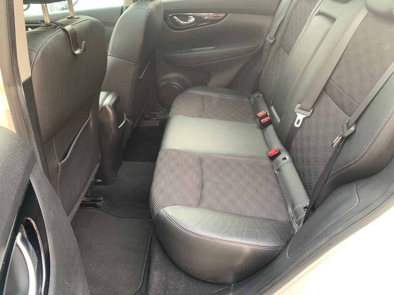 Nissan Qashqai 1.6 dCi DPF Tekna