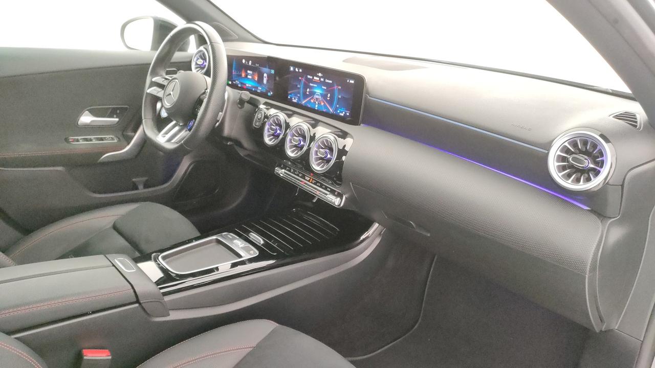 Mercedes-Benz A AMG 35 Premium AMG 4matic auto